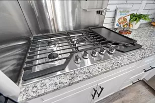 1707 Highland Ave, Cincinnati, OH 45202 - Photo 10