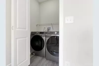 1707 Highland Avenue, Cincinnati, OH 45202 - Photo 20