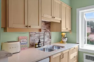 2109 Luray Ave, Cincinnati, OH 45206 - Photo 8