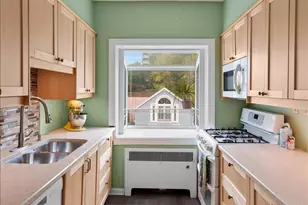2109 Luray Ave, Cincinnati, OH 45206 - Photo 10