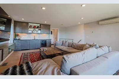 406 Boal Street, Cincinnati, OH 45202 - Photo 14