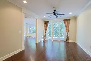 3942 Miami Rd, Mariemont, OH 45227 - Photo 6
