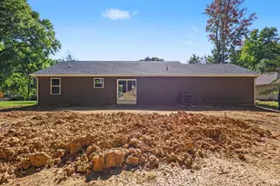 490 Shannon Ln, Union Township, OH 45255 - Photo 4
