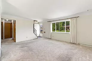5745 Glow Ct, Cincinnati, OH 45238 - Photo 32