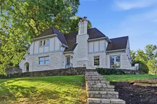 3243 Linwood Ave, Cincinnati, OH 45226 - Photo 2