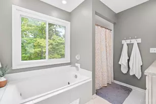 6158 Watchview Ct, Anderson Township, OH 45230 - Photo 16
