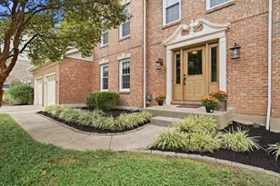 6158 Watchview Ct, Anderson Township, OH 45230 - Photo 2