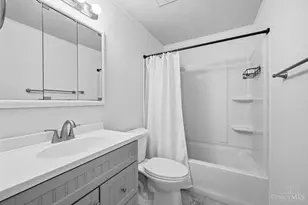 793 Laverty Ln, Anderson Township, OH 45230 - Photo 10