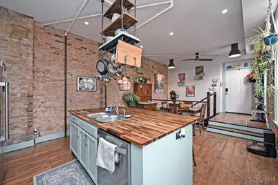 118 E Liberty Street, Cincinnati, OH 45202 - Photo 10