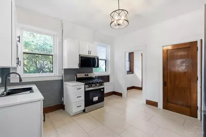 1525 Marlowe, Cincinnati, OH 45224 - Photo 8