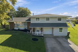 4541 Drayton Ct, Dayton, OH 45440 - Photo 1