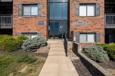 9489 Woodland Hills Drive, West Chester, OH 45011 - Photo 2
