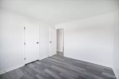 9489 Woodland Hills Drive, West Chester, OH 45011 - Photo 16