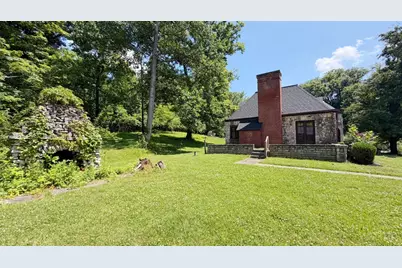 6276 Cedar Springs Road, New Paris, OH 45347 - Photo 12
