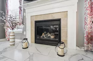 6185 Old Stone Ct, Fairfield Township, OH 45011 - Photo 10
