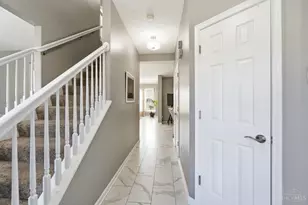 6185 Old Stone Ct, Fairfield Township, OH 45011 - Photo 6