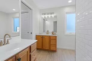 942 Weninger Cir, Cincinnati, OH 45203 - Photo 28