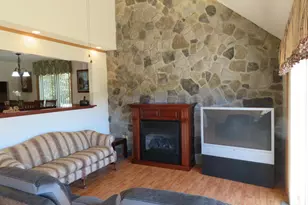 5977 Poplar Dr, Hillsboro, OH 45133 - Photo 12
