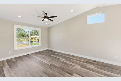 1099 Compton Road, Springfield Township, OH 45231 - Photo 8