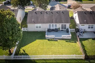 9227 Sawgrass Dr, Miamisburg, OH 45342 - Photo 2