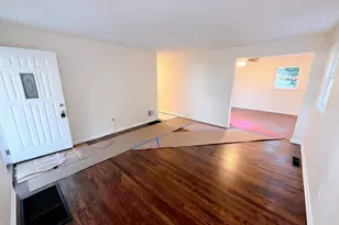 7472 Gracely Dr, Cincinnati, OH 45233 - Photo 6