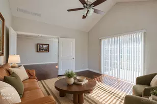 6770 Liberty Cir, Liberty Township, OH 45069 - Photo 14