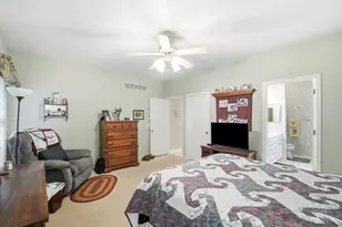 9324 Hickory Hill Ct, Loveland, OH 45140 - Photo 18