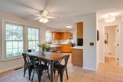 10040 Fox Chase Drive, Loveland, OH 45140 - Photo 12