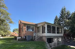 7123 Greenfringe Ln, Springfield Township, OH 45224 - Photo 10