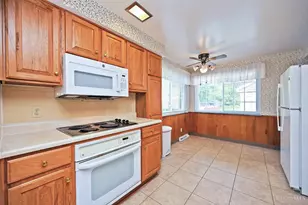 7123 Greenfringe Ln, Springfield Township, OH 45224 - Photo 16