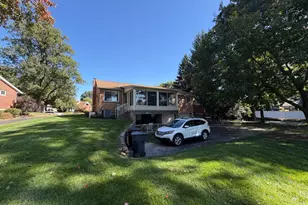 7123 Greenfringe Ln, Springfield Township, OH 45224 - Photo 8