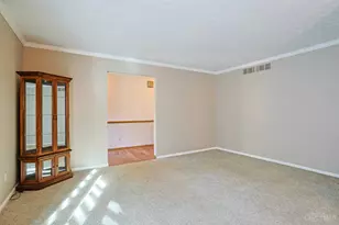 742 Story Dr, Fairfield, OH 45014 - Photo 8