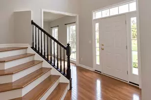 6730 Jennifer Lynn Dr, Green Township, OH 45248 - Photo 2