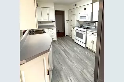 5900 Donjoy Drive, Blue Ash, OH 45242 - Photo 10