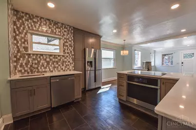 3036 Kinmont Street, Cincinnati, OH 45208 - Photo 14