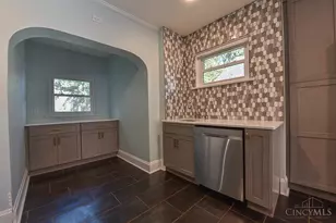 3036 Kinmont St, Cincinnati, OH 45208 - Photo 12