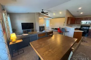 7221 English Dr, Newtown, OH 45244 - Photo 10