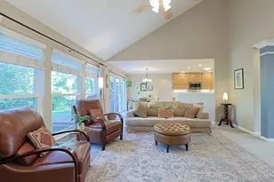 1222 Colonel Clopp Ct, Loveland, OH 45140 - Photo 8