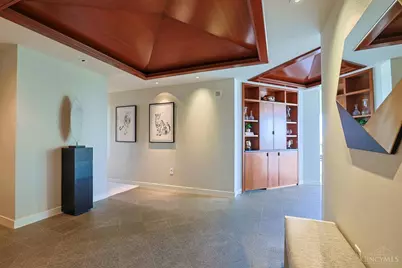 2412 Ingleside Avenue #6A, Cincinnati, OH 45206 - Photo 2