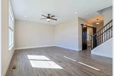 306 Brampton Place, Trenton, OH 45067 - Photo 8