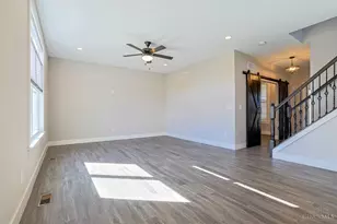 306 Brampton Pl, Trenton, OH 45067 - Photo 8