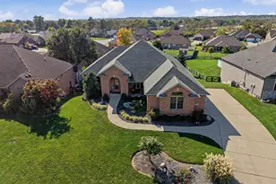 381 Sunset Dr, Carlisle, OH 45005 - Photo 90