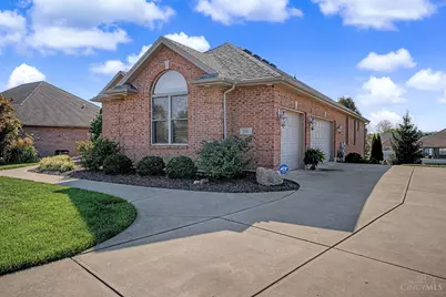 381 Sunset Drive, Carlisle, OH 45005 - Photo 4