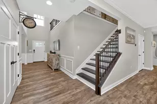 8101 Taffy Dr, West Chester, OH 45069 - Photo 6