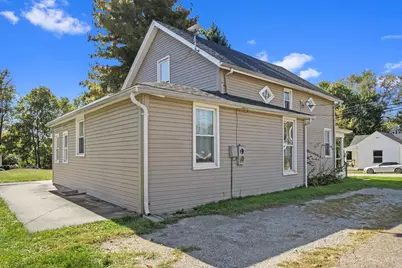 307 S Apple Street, Georgetown, OH 45121 - Photo 4