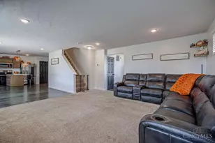 2148 Pine Valley Dr, Hamilton, OH 45013 - Photo 4