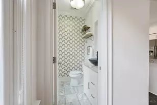 3357 Woodford Rd, Cincinnati, OH 45213 - Photo 26