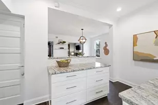 3357 Woodford Rd, Cincinnati, OH 45213 - Photo 24
