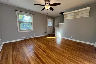 328 Durrell Ave, Wyoming, OH 45215 - Photo 2