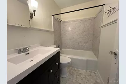 328 Durrell Avenue, Wyoming, OH 45215 - Photo 4